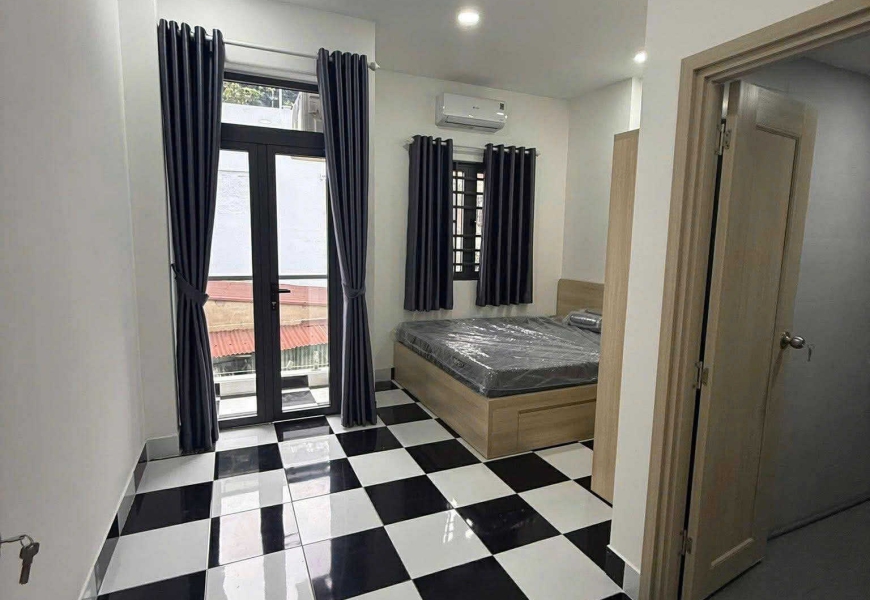 Bán nhà 2 góc mt hẻm 166/ cách mặt đường Huỳnh Tấn Phát vài bước chân