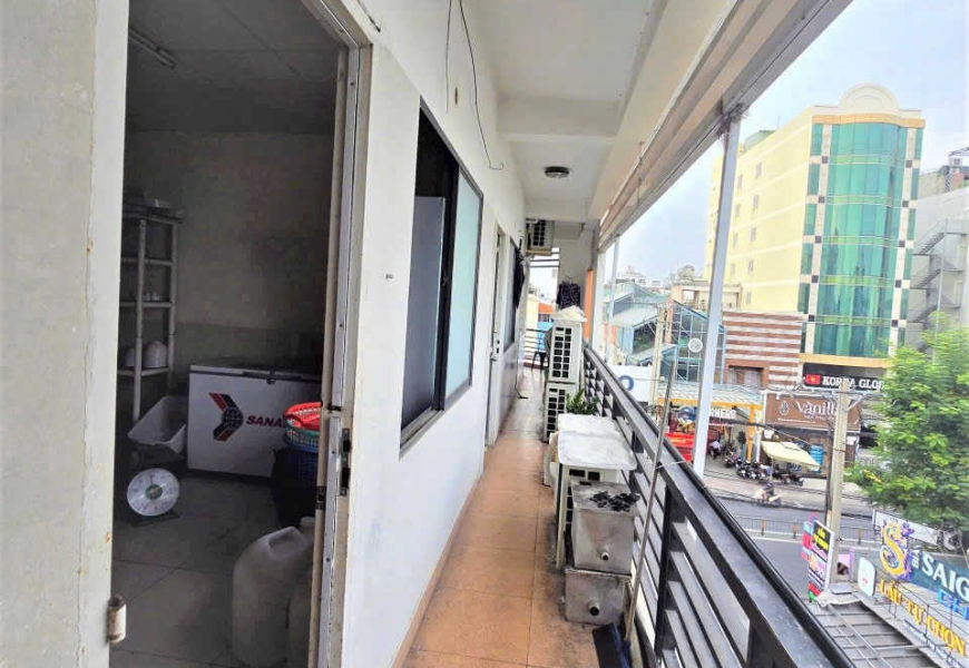 CHO THUÊ TOÀ NHÀ VĂN PHÒNG 2 MẶT TIỀN 561A NGUYỄN THỊ THẬP- TÂN HƯNG -QUẬN 7