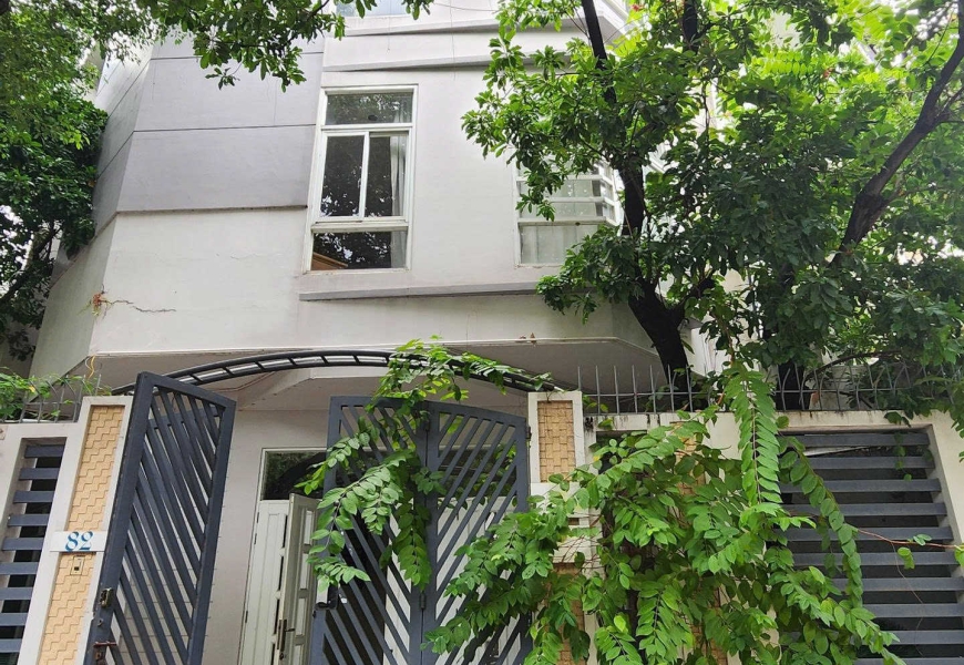 Chủ ngộp giảm 6 tỷ còn 20,5 tỷ Bán Nhà Góc 2MT 82 đường số 27 KDC An Phú Hưng 