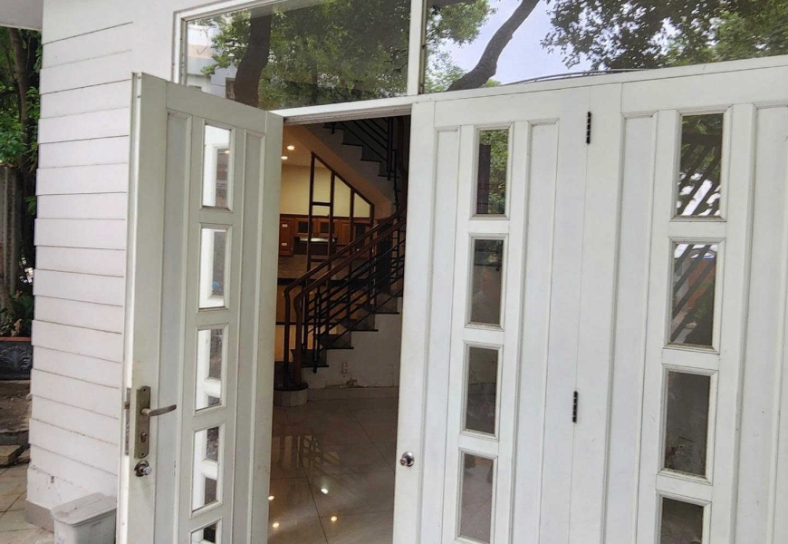 Chủ ngộp giảm 6 tỷ còn 20,5 tỷ Bán Nhà Góc 2MT 82 đường số 27 KDC An Phú Hưng 