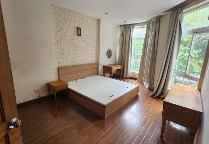 Chủ ngộp giảm 6 tỷ còn 20,5 tỷ Bán Nhà Góc 2MT 82 đường số 27 KDC An Phú Hưng 