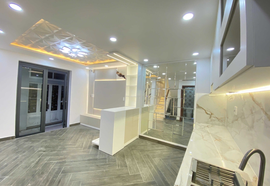 Bán Nhà Sổ riêng .Hẻm 39 Lưu Trọng Lư(Đ.Huỳnh Tấn Phát . Tân Thuận. Q7)