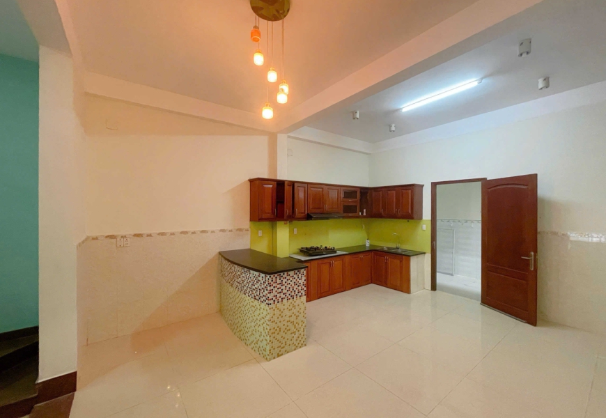 Bán Nhà Mặt Tiền Đường Lê Thị Chợ, P.Phú Thuận Quận 7