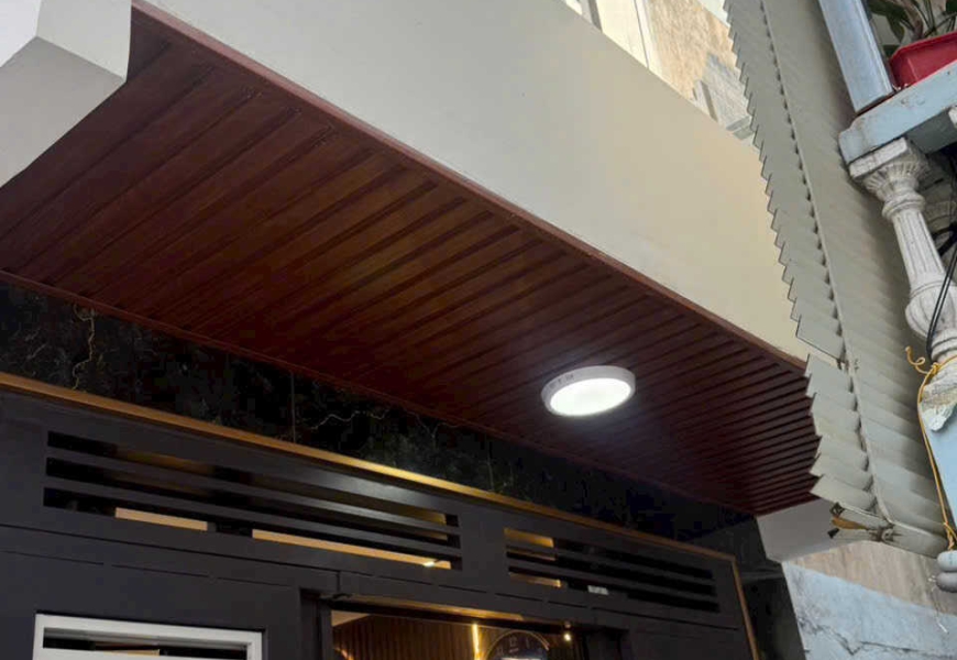 BÁN NHÀ SHR HẺM 502 HUỲNH TẤN PHÁT P.TÂN THUẬN ( QUẬN7 cũ)