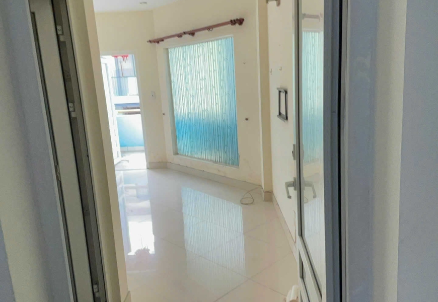 Bán nhà kế căn gốc đường số Lâm Văn Bền, quận 7 tiện kinh doanh giá chỉ 13,5 tỷ.