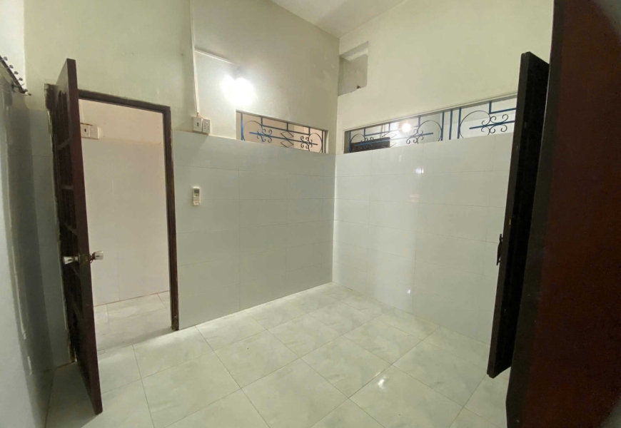 CHO THUÊ NHÀ NGUYÊN CĂN QUẬN 7 – VỊ TRÍ ĐẮC ĐỊA – GIÁ CỰC TỐT! Địa chỉ:  Lê Văn Lương, Phường Tân Phong, Quận 7