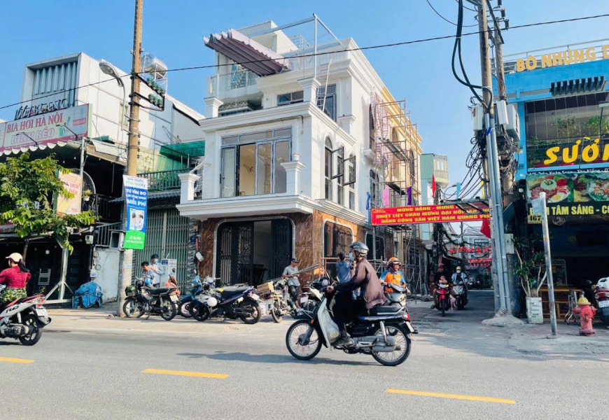 CHO THUÊ NHÀ MẶT TIỀN TRẦN XUÂN SOẠN – P. TÂN HƯNG, QUẬN 7