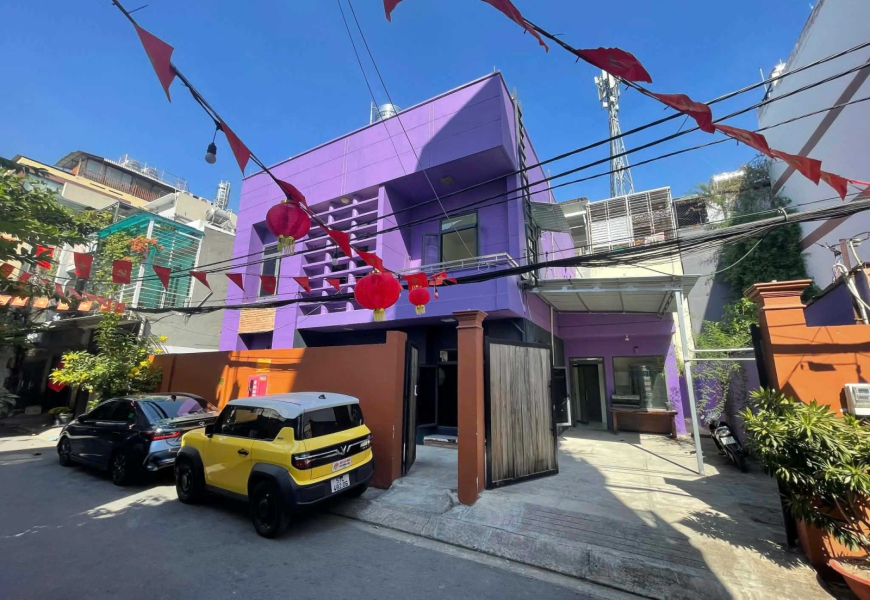 cho thuê nhà nguyên căn quận 7, đường số 1 Lý phục man nhà  2 tầng 135m2/sàn