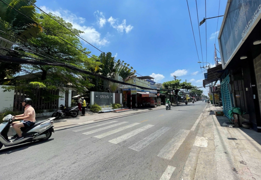 Cho thuê mặt tiền KD Lê Văn Lương Q7