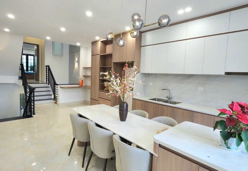 Nhà Đẹp Khu CƯ XÁ NGÂN HÀNG Quận 7 - số 26A Đường 4F gần Đường Lâm Văn Bền