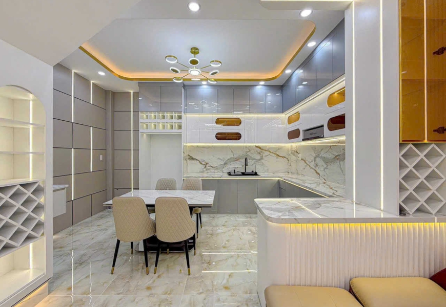 Hot hot siêu phẩm vừa hoàn thiện Bán Nhà Hẻm Xe Hơi Đường Gò Ô Môi, Quận 7 - Xe Hơi Đậu Trong Nhà - Cạnh Phú Mỹ Hưng