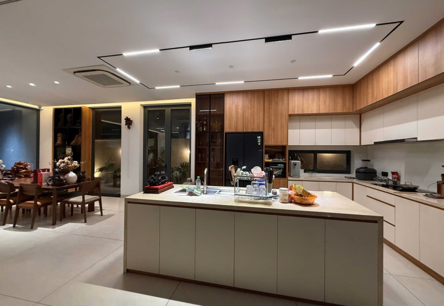 0909227199 Bán Biệt thự kdc ven sông (sadeco ven sông) Tân Phong, Q7