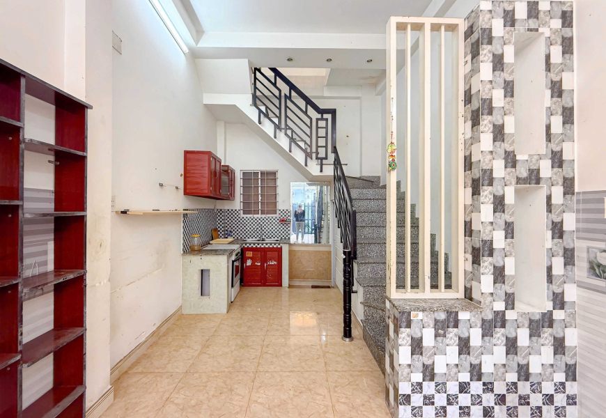 Bán Căn Nhà Sổ Riêng Mặt Tiền Hẻm 645 Đường Trần Xuân Soạn, Quận 7 -  Cạnh Lottemart - Cạnh Himlam