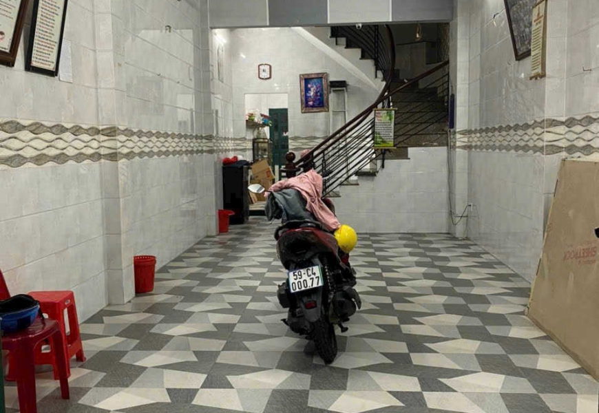 Chính chủ cho thuê nguyên căn nhà mặt tiền đường 15 ngay chợ Tân Quy, Quận 7 - giá 38 triệu