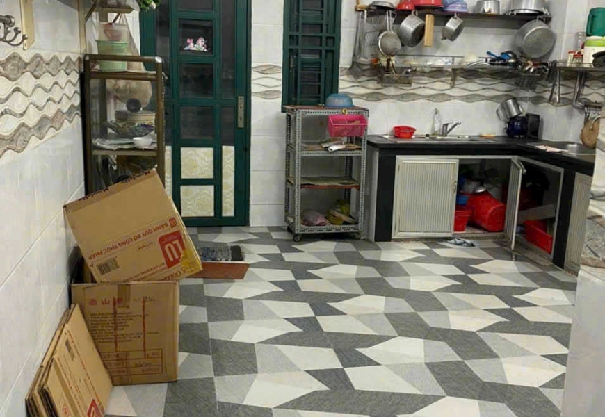 Chính chủ cho thuê nguyên căn nhà mặt tiền đường 15 ngay chợ Tân Quy, Quận 7 - giá 38 triệu