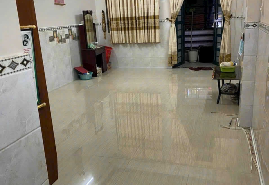 Chính chủ cho thuê nguyên căn nhà mặt tiền đường 15 ngay chợ Tân Quy, Quận 7 - giá 38 triệu