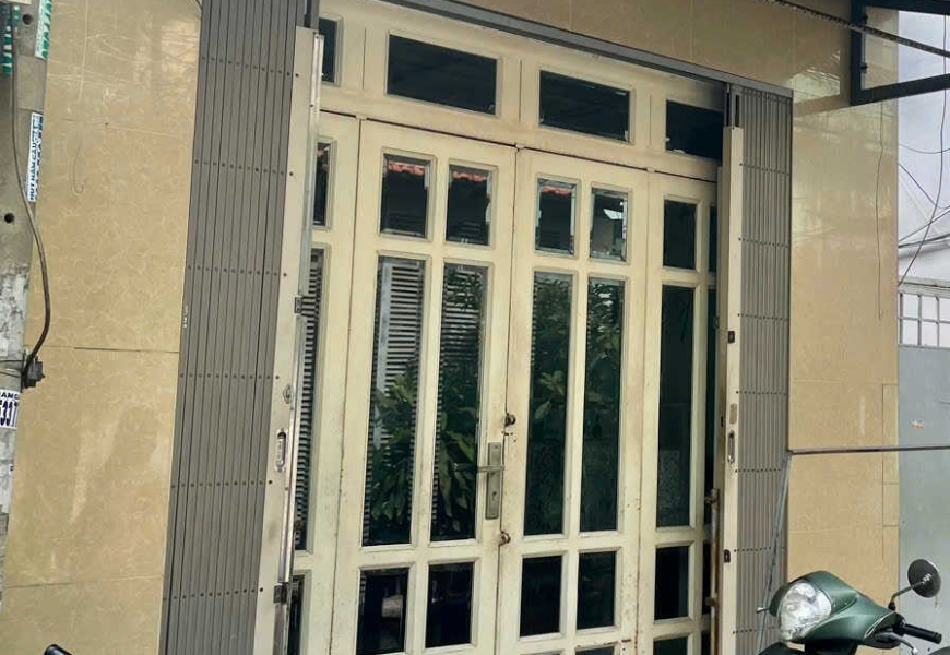 0909227199 Cần bán nhà đường Bùi Văn Ba mặt tiền Hẻm 98 P. Tân Thuận. Q7. Tp Hcm