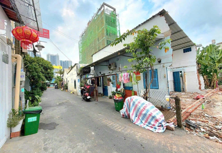 Đất 116/1 đường Tân Mỹ - (P.Tân Thuận Tây cũ) nay là Tân Thuận