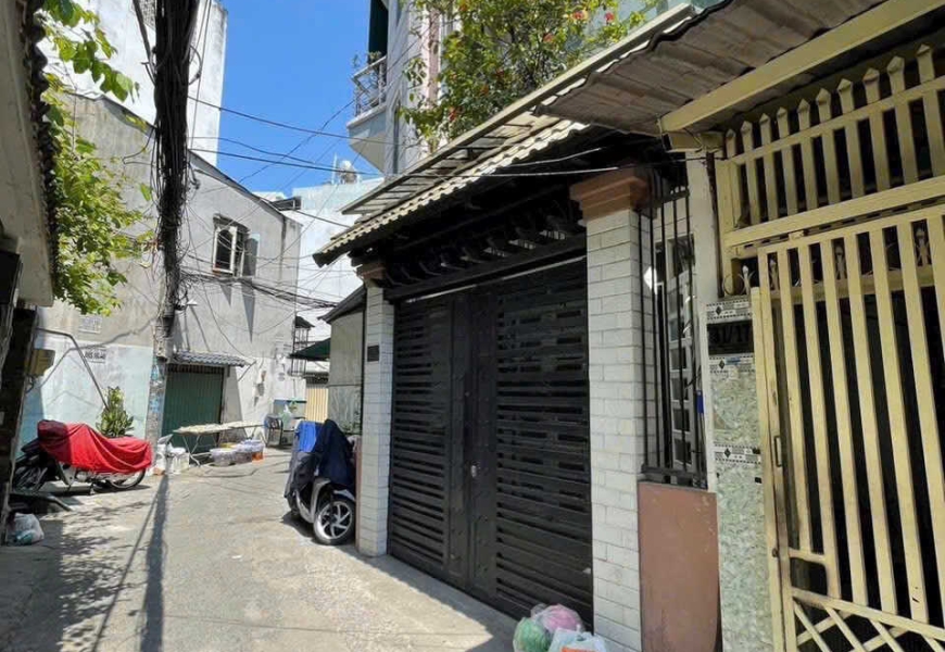 Bán Nhà Sổ Riêng Hẻm 3m Đường Huỳnh Tấn Phát, Quận 7 