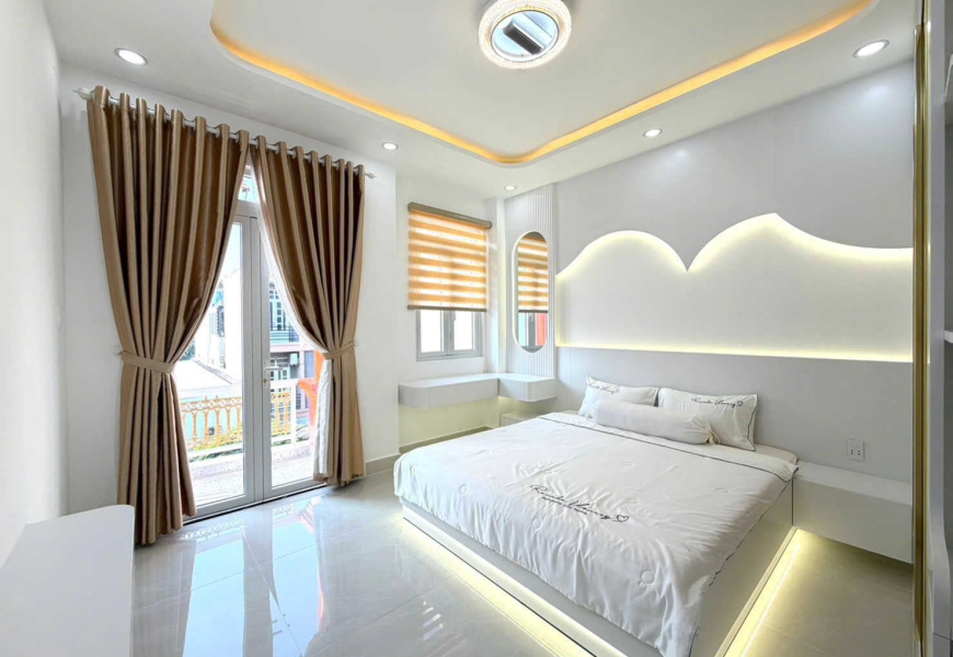 Bán nhà vừa hoàn thiện mới 100% .nhà bè hẻm 1979 củ nay là đường Huỳnh Thị ĐỒNG nhà bè cạnh trung tâm hahf chính nhà bè