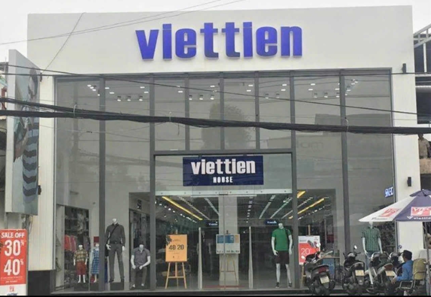 Cho thuê mặt bằng trống suốt vị trí sầm uất kinh doanh trên tuyến đường Huỳnh tấn phát, Quận7