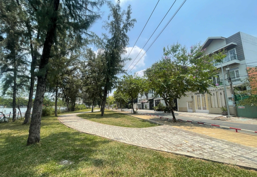 Bán cặp đất biệt thự MT đường số 1 View Sông và công viên Kdc trung sơn