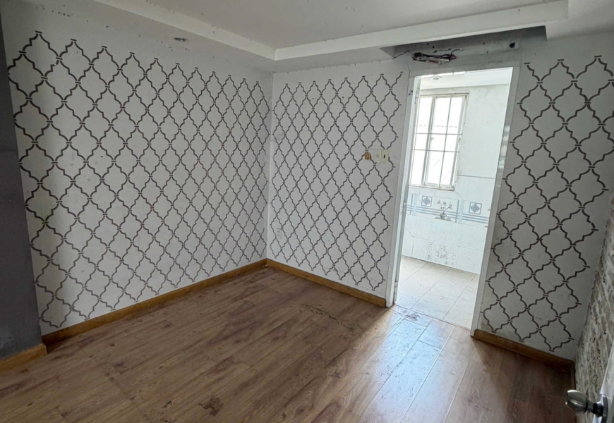 Bán nhà hẻm 88/14/10 đường Nguyễn Văn Quỳ Q.7 ( nay là phường Phú Thuận )