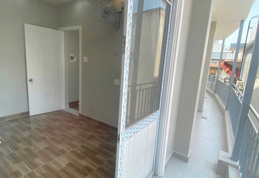 BÁN NHÀ SỔ RIÊNG QUẬN 7  7PN HIỆN ĐANG CHO THUÊ FULL 20TR/THÁNG  Đ/C: 1428/1 HUỲNH TẤN PHÁT, p. PHÚ MỸ CÁCH ĐƯỜNG HTP 50M