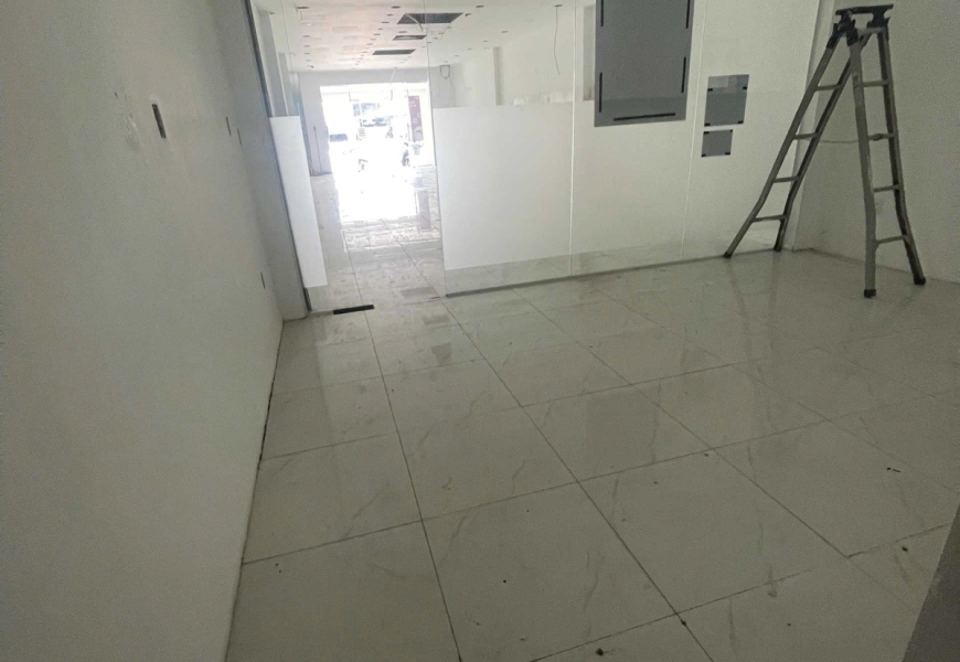 Mặt tiền  Nguyễn Thị Thập đoạn gần Lotte cực sung