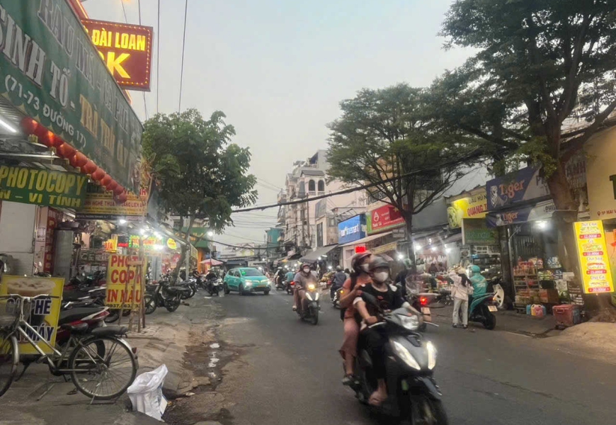 CẦN BÁN CĂN GỐC ĐƯỜNG MAI VĂN VĨNH, TÂN QUY , QUẬN 7