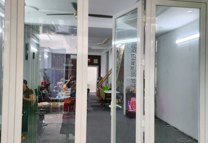 CHO THUÊ NHÀ NGUYÊN CĂN MẶT TIỀN ĐƯỜNG SỐ 71, F. TÂN HƯNG, QUẬN 7