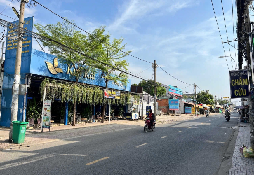 Bán nhà 2 MT kinh doanh Lê Văn Lương,Phước kiểng