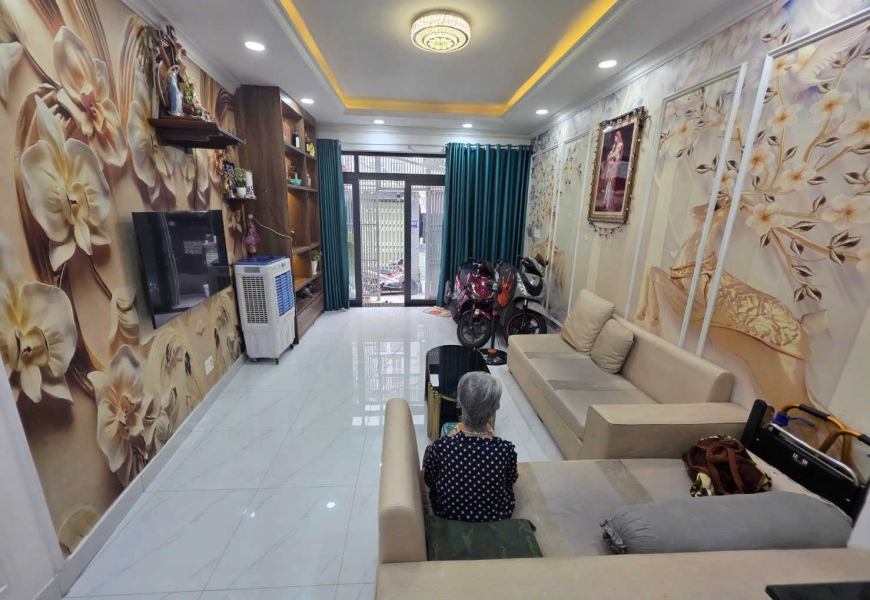 BÁN NHÀ HẺM 88 ĐƯỜNG NGUYỄN VĂN QUỲ QUẬN 7