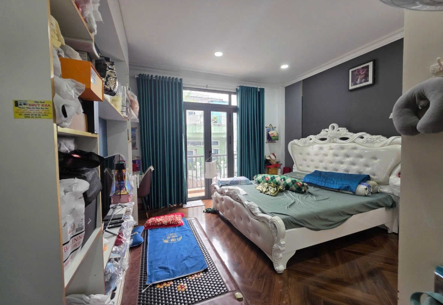 BÁN NHÀ HẺM 88 ĐƯỜNG NGUYỄN VĂN QUỲ QUẬN 7