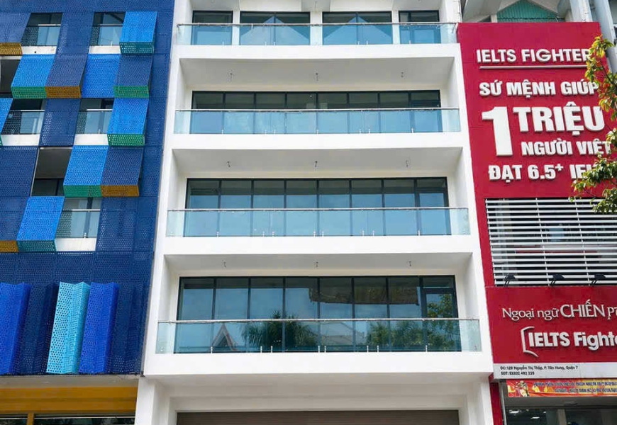 CHO THUÊ TÒA NHÀ MẶT TIỀN 1000m2 sàn NGUYỄN THỊ THẬP, Himlam-  Q7