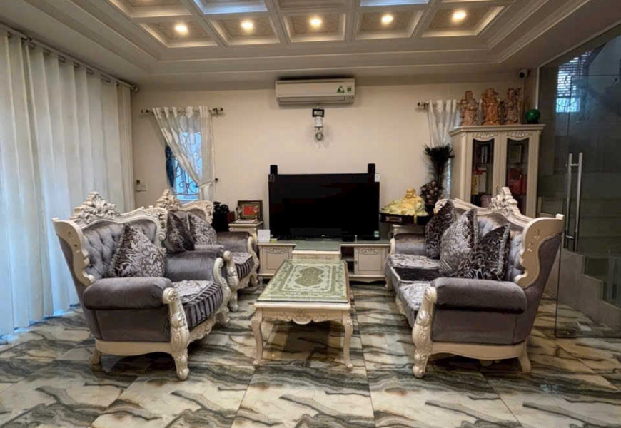HIẾM CÓ KHÓ TÌM – BIỆT THỰ VIEW SÔNG TRUNG SƠN CÓ HẦM & THANG MÁY CHỈ 4.500$