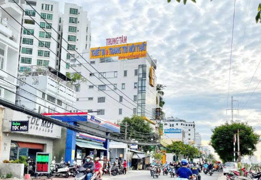 BÁN CĂN GÓC MẶT TIỀN TRẦN XUÂN SOẠN VIEW SÔNG Q7