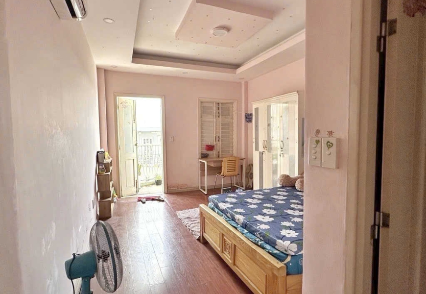 BÁN NHÀ HẺM XE HƠI LÂM VĂN BỀN, PHƯỜNG TÂN KIỂNG,  QUẬN 7