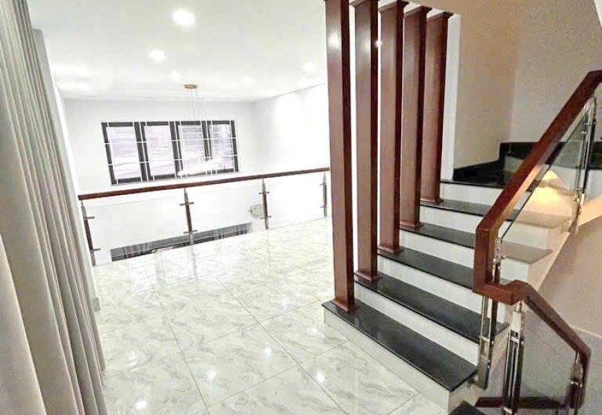 0909227199 BÁN NHÀ CĂN GÓC 2 MẶT TIỀN HXH HOÀNG TRỌNG MẬU TÂN HƯNG GẦN LOTTE Q7