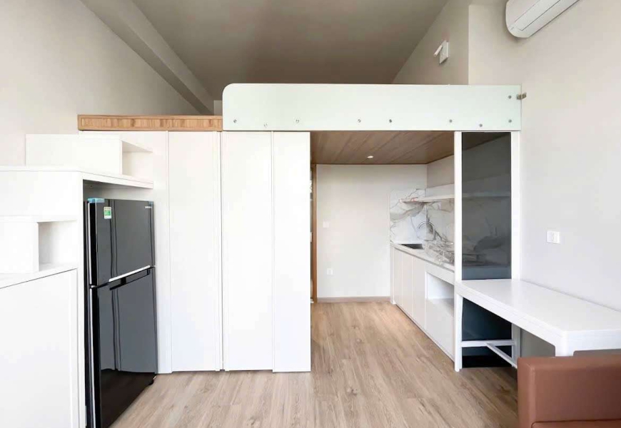 Bán chdv hẻm xe hơi Nguyễn Văn linh..thu nhập 380tr/tháng