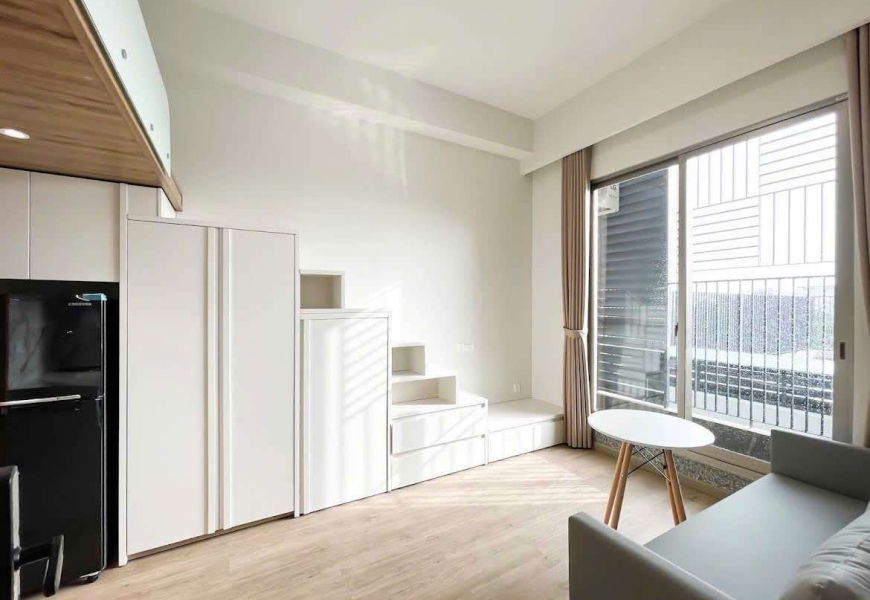 Bán chdv hẻm xe hơi Nguyễn Văn linh..thu nhập 380tr/tháng