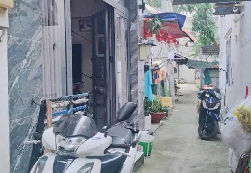 Nhà bán 104/8 phạm hữu lầu, phường tân mỹ ( phú mỹ ,q7 cũ)