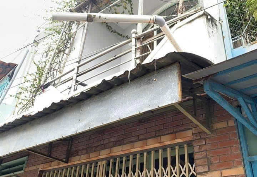 BÁN NHÀ  GIÁ : 3TỶ 990 TL CHÍNH CHỦ  CHÍNH CHỦ CẦN BÁN NHÀ SỔ HỒNG RIÊNG 1247THÔNG 1225 -THÔNG 1283 ĐƯỜNG HUỲNH TẤN PHÁT - PHÚ THUẬN- QUẬN 7