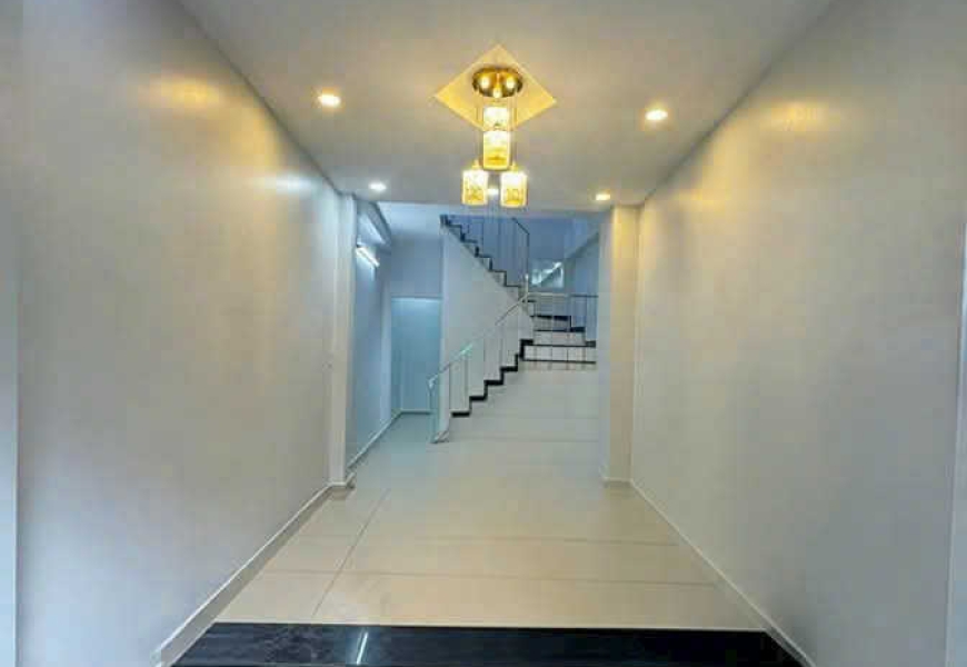 Giá: 3ty990 ( thương lượng)  NHÀ ĐƯỜNG HUỲNH TẤN PHÁT THÔNG NGUYỄN VĂN LINH (CÁCH XE HƠI CHỈ 30m)