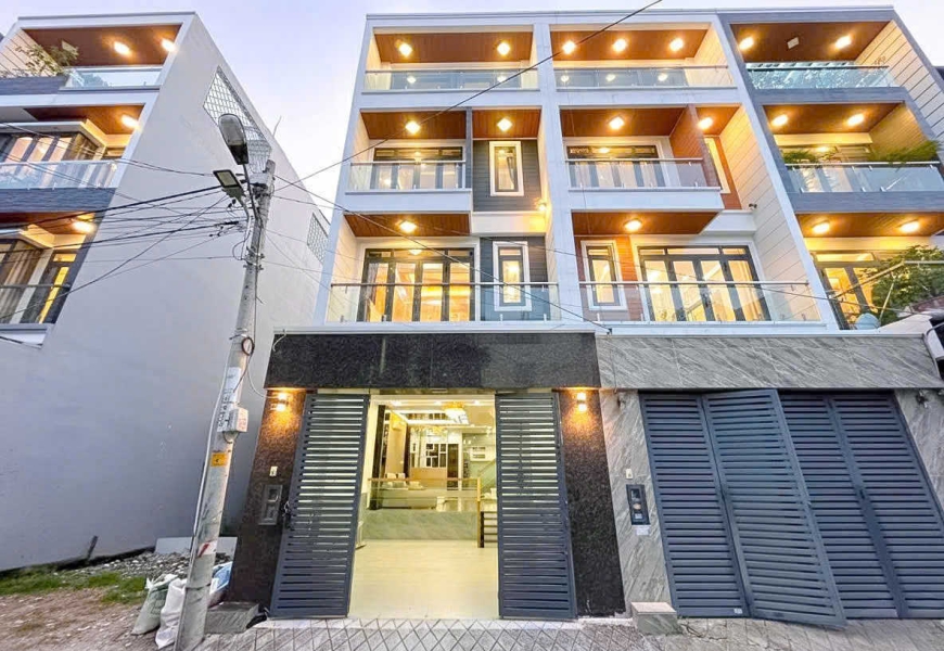 BÁN NHÀ PHỐ HIỆN ĐẠI 3 TẦNG ĐƯỜNG HUỲNH TẤN PHÁT NHÀ BÈ