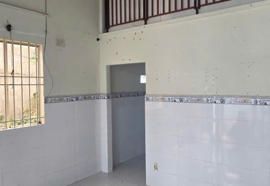 Bán nhà hẻm 289/7/1 Trần Xuân Soạn gần mặt tiền đường lớn cách 50m, 50m2 đất thịt không lộ giới, giáp 2 mặt thoáng, có cổng chung an ninh dựng xe thoải mái