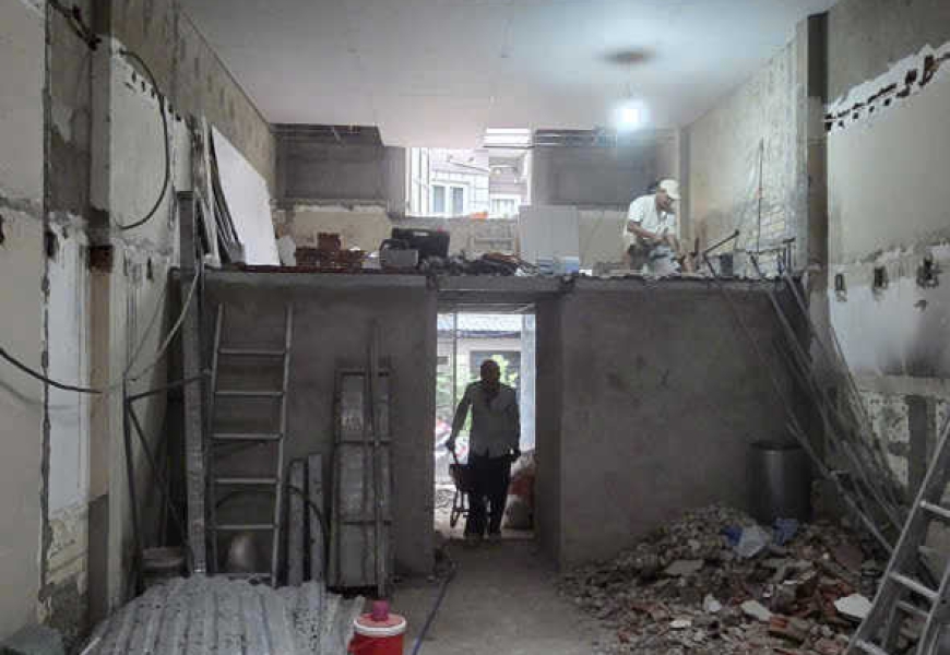 BÁN NHÀ HẺM XE HƠI 60 LÂM VĂN BỀN ( QUẬN7 cũ ). 