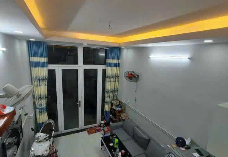 Chinh chủ Bán Nhà Hẻm Thẳng Xe Hơi 6m Bùi Văn Ba Quận 7