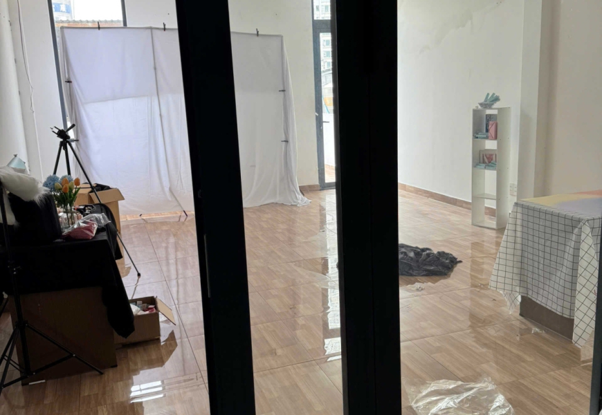 Mặt tiền kinh doanh Hoàng Quốc Việt, Quận7