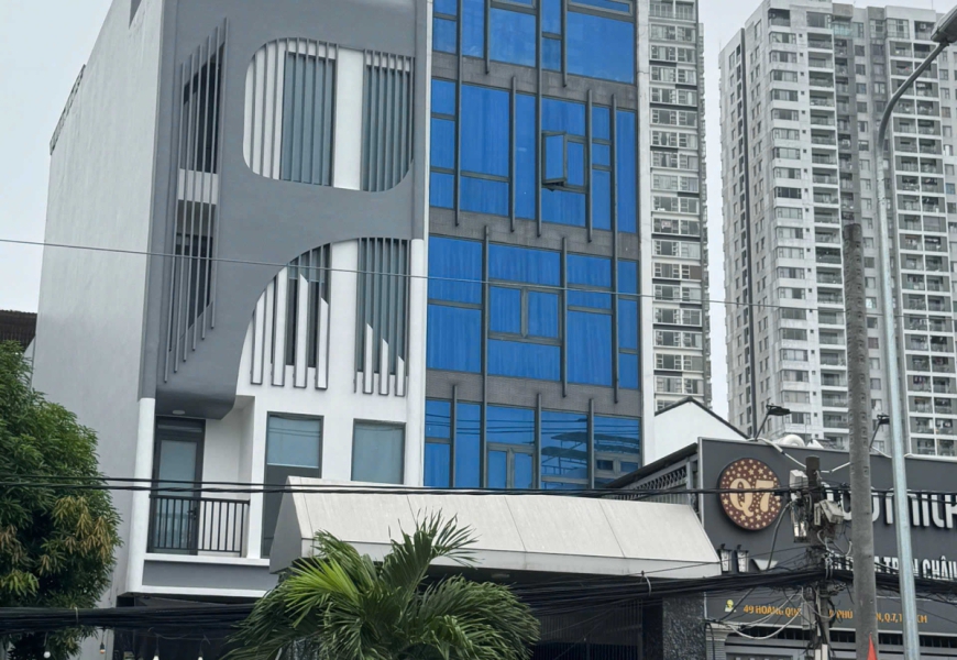 Mặt tiền kinh doanh Hoàng Quốc Việt, Quận7